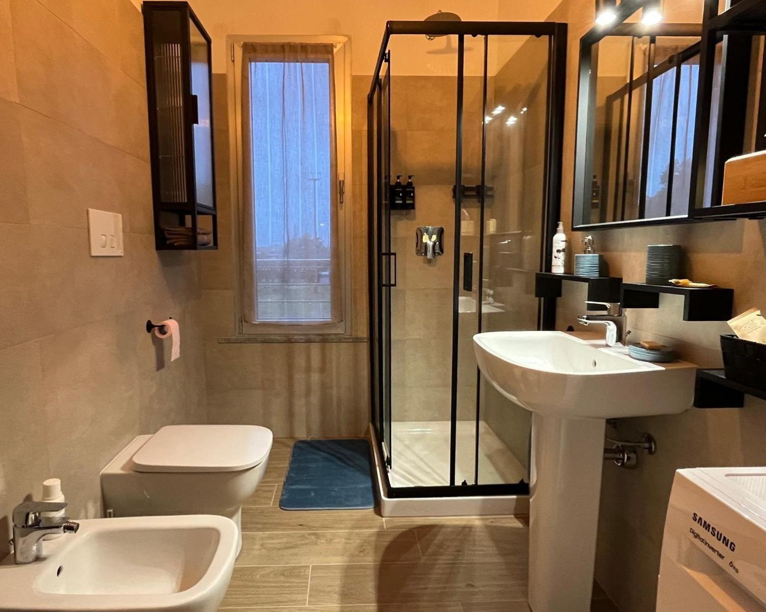 Boutique House La Fenice Piacenza Exterior photo
